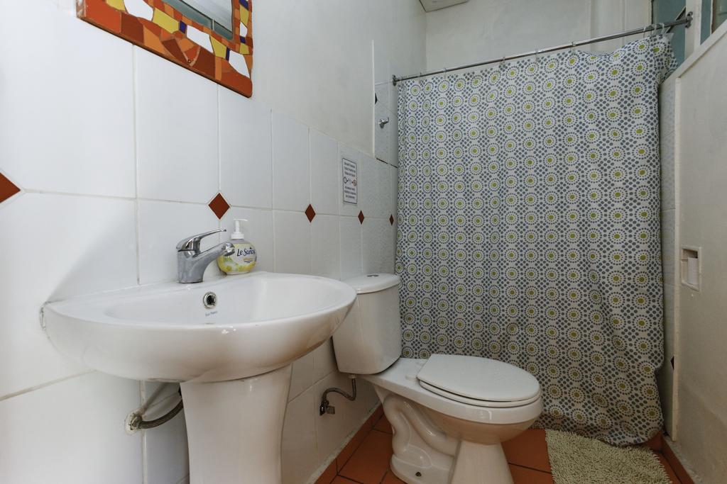 Casa Violeta Limón Apartamento *