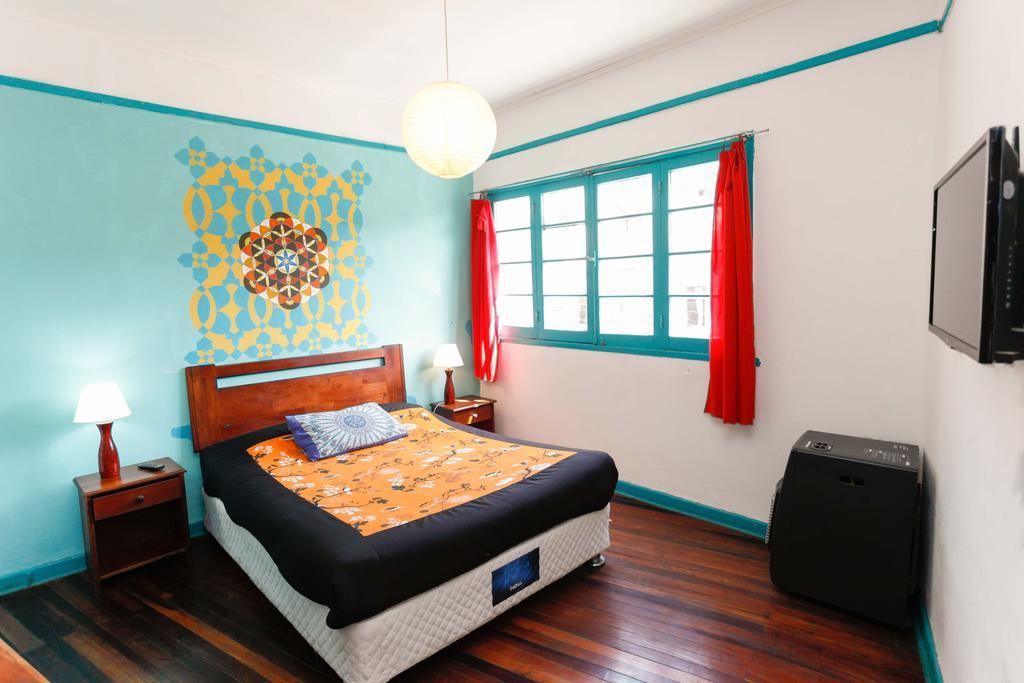Casa Violeta Limón * Valparaíso